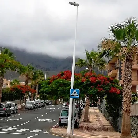 Apartman Modern In Adeje, 65 Sqm, Year-round Pool