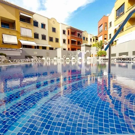 Modern In Adeje, 65 Sqm, Year-round Pool Апартаменти
