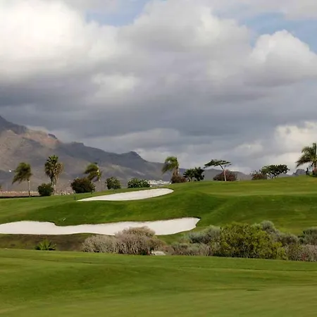 Apartman Modern In Adeje, 65 Sqm, Year-round Pool