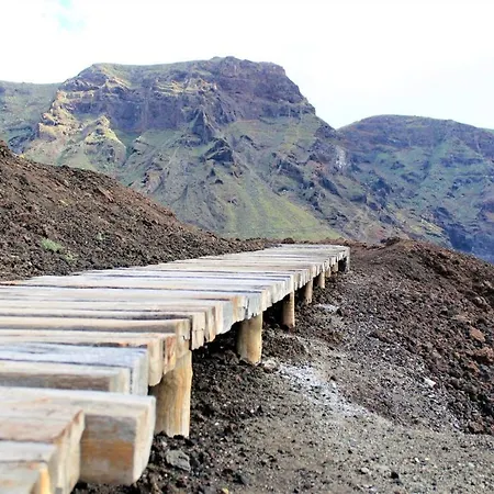 Modern In Adeje, 65 Sqm, Year-round Pool Apartman *